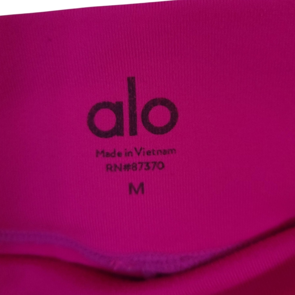 Alo Yoga High Waist Visionary Leggings M Hot Pink 7/8 length Workout Gym - Picture 11 of 13